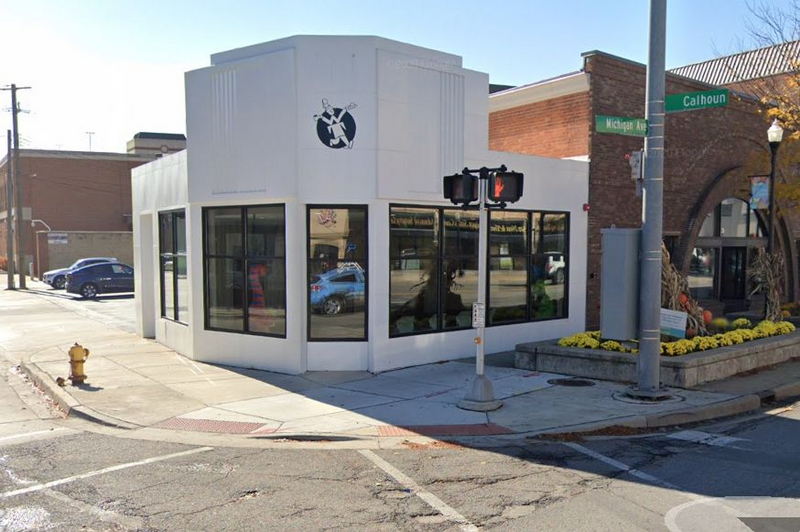 White Tower Hamburgers - Dearborn - 13501 Michigan Ave (newer photo)